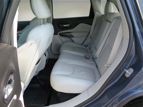 Used 2021 Jeep Cherokee Limited w/ Elite Package FWD image 23