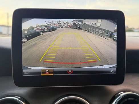 Used 2019 Mercedes-Benz GLA 250 image 47