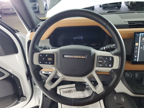 Used 2024 Land Rover Defender 110 SE AWD/4WD image 7