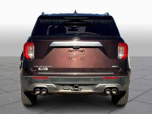 Used 2020 Ford Explorer Platinum w/ Premium Technology Package AWD/4WD image 4