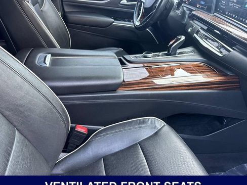 Used 2021 Cadillac Escalade Premium Luxury w/ Driver Assist Tech Package AWD/4WD image 24