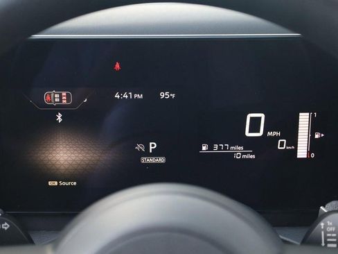 New 2026 Nissan Kicks SV image 10