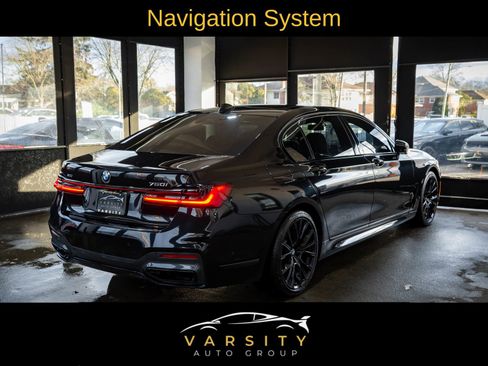 Used 2021 BMW 750i xDrive w/ Executive Package image 4