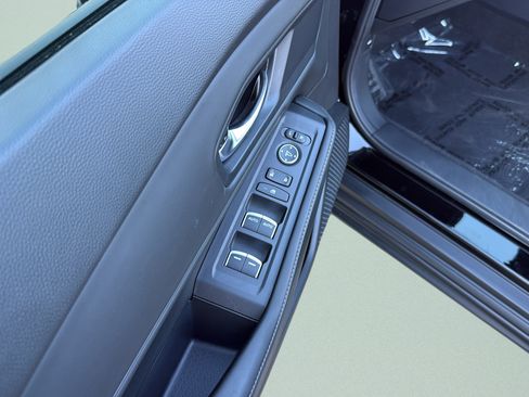 Used 2025 Honda Accord Sport image 12