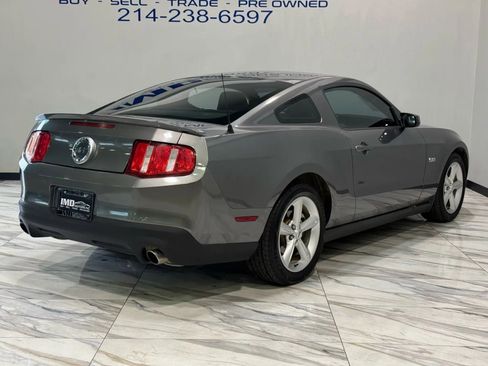 Used 2012 Ford Mustang GT image 7