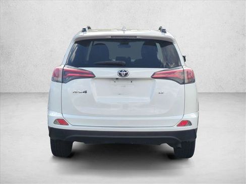 Used 2017 Toyota RAV4 LE image 6