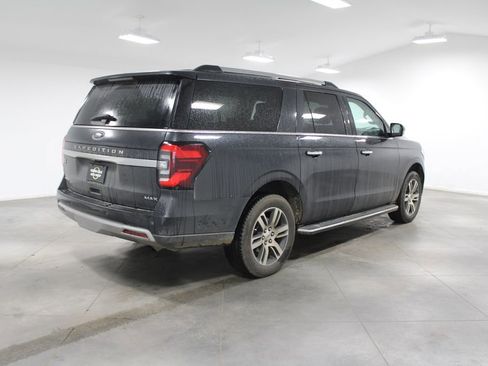 Used 2022 Ford Expedition Max Limited image 9