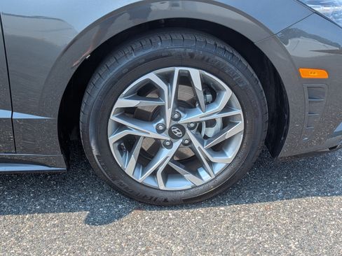 Used 2023 Hyundai Sonata SEL w/ Convenience Package FWD image 11