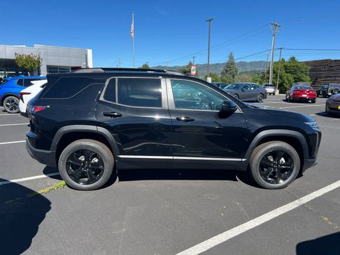New 2026 Chevrolet Equinox LT w/ Midnight Edition image 5