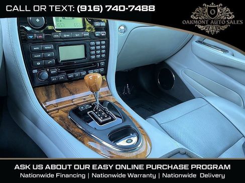 Used 2008 Jaguar XJ8 RWD image 29