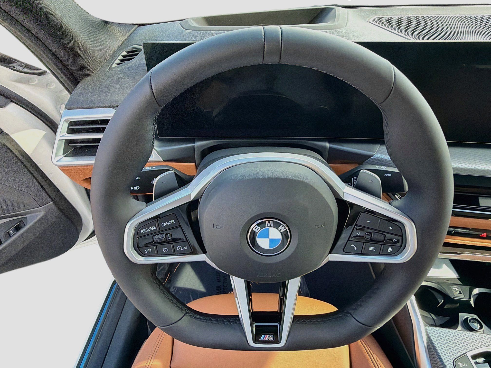 New 2026 BMW 330i xDrive Sedan w/ M Sport Package AWD/4WD image 40