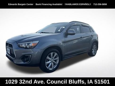 Used 2013 Mitsubishi Outlander Sport SE AWD/4WD image 3