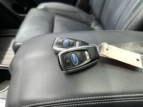 Used 2019 Subaru Ascent Limited AWD/4WD image 26