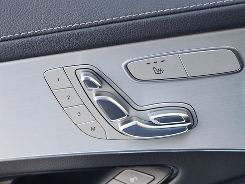 Used 2023 Mercedes-Benz GLC 300 4MATIC Coupe image 24