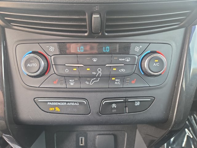 Used 2017 Ford Escape Titanium AWD/4WD image 27