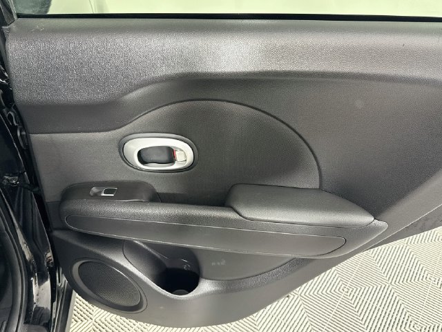 Used 2018 Kia Soul FWD image 23