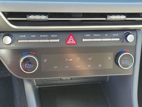 Used 2025 Hyundai Sonata SEL image 29