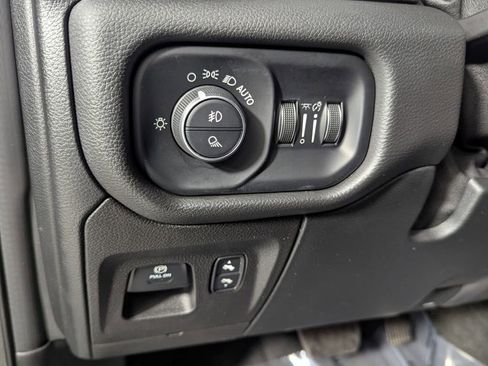 Used 2021 RAM 1500 Laramie image 15