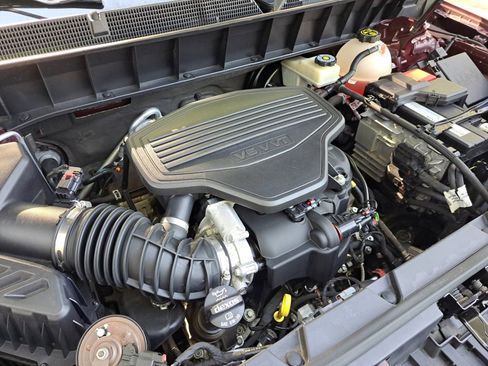 Used 2018 GMC Acadia Denali w/ Technology Package image 24