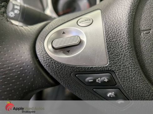 Used 2012 Nissan Juke SL AWD/4WD image 28