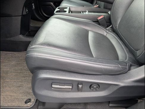 Used 2024 Honda Odyssey EX-L image 11