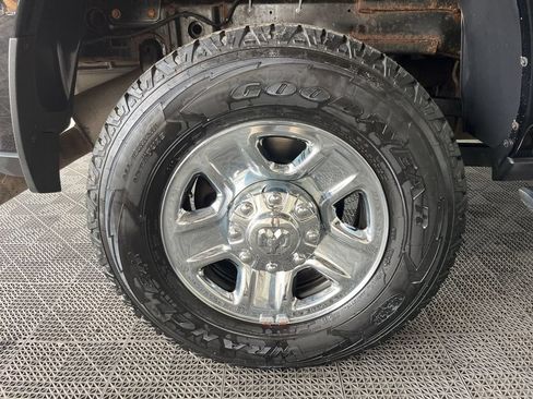 Used 2022 RAM 2500 Tradesman AWD/4WD image 23