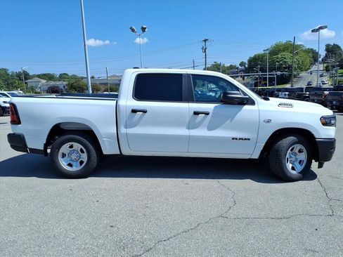 New 2026 RAM 1500 Tradesman AWD/4WD image 3