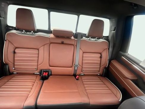 Used 2024 GMC Sierra 3500 Denali Ultimate image 51