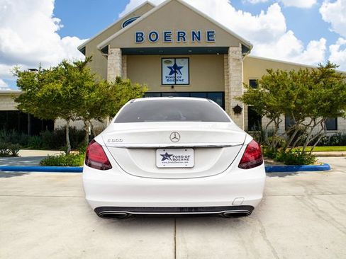 Used 2019 Mercedes-Benz C 300 Sedan image 4