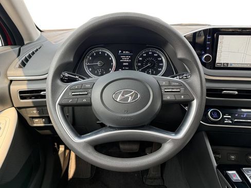 Used 2023 Hyundai Sonata SEL FWD image 12