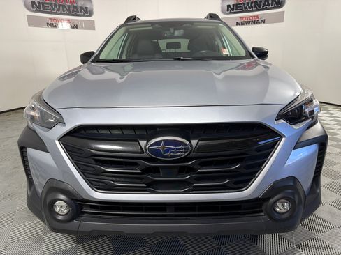 Used 2025 Subaru Outback Onyx Edition AWD/4WD image 9