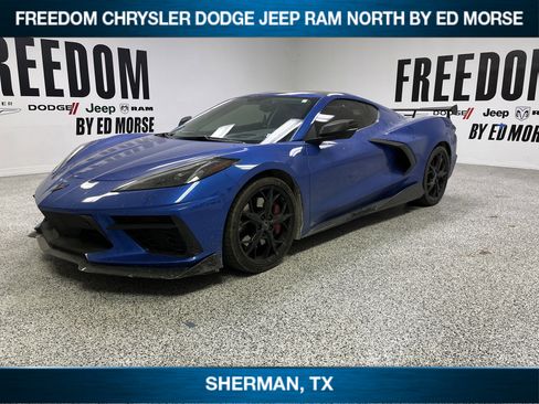 Used 2020 Chevrolet Corvette Stingray Premium Cpe w/ 3LT Preferred Equipment Group image 1