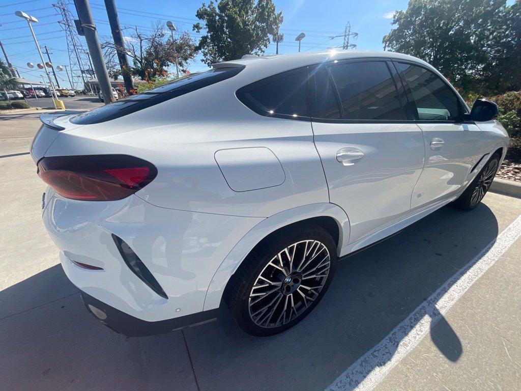Used 2024 BMW X6 xDrive40i w/ Premium Package AWD/4WD image 18