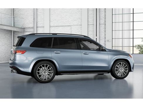 New 2026 Mercedes-Benz GLS 580 4MATIC image 30