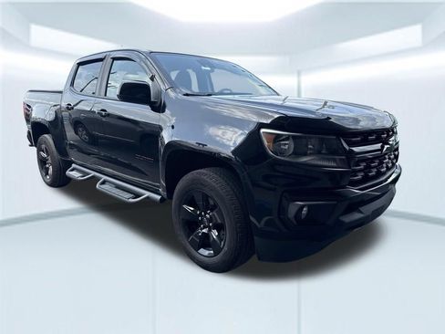 Used 2021 Chevrolet Colorado LT w/ Redline Special Edition RWD image 2