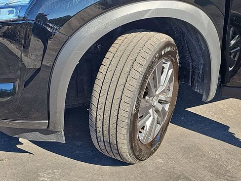 Used 2024 Nissan Pathfinder SV image 35