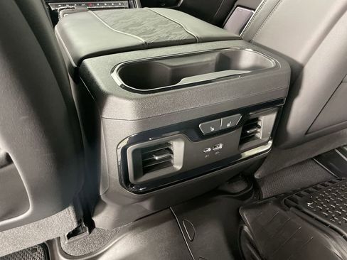 Used 2025 GMC Sierra 1500 AT4X image 22