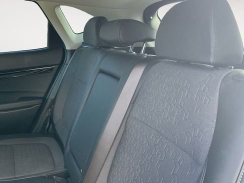 Used 2024 Kia Seltos S image 30