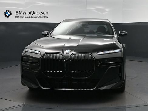 New 2026 BMW 760i xDrive w/ Executive Package AWD/4WD image 10