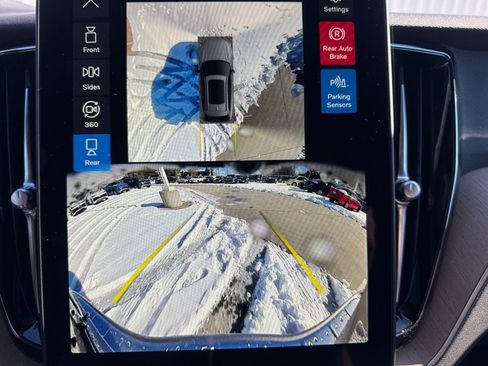 New 2026 Volvo XC60 B5 Plus w/ Protection Package Premier image 19