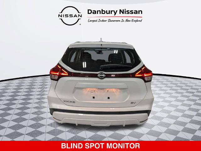 Certified 2024 Nissan Kicks SV FWD image 5