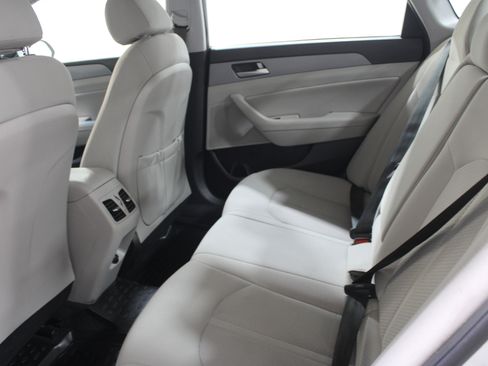 Used 2018 Hyundai Sonata SEL image 19
