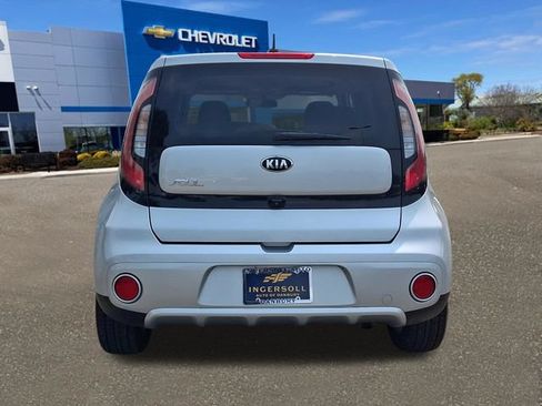 Used 2018 Kia Soul + FWD image 20