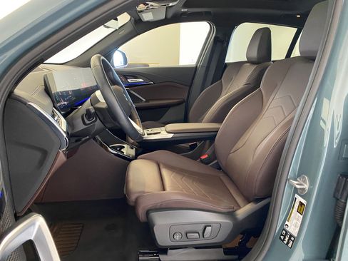 Used 2025 BMW X2 xDrive28i image 5