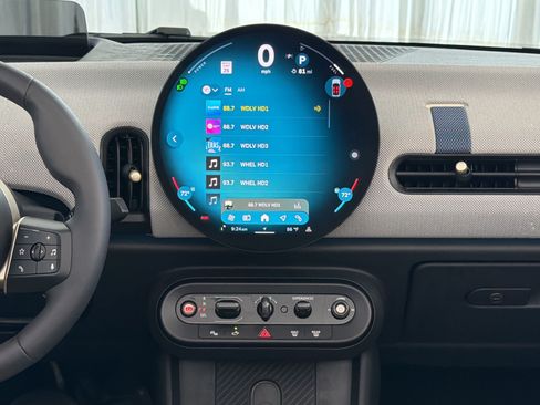 Used 2025 MINI Cooper Convertible FWD image 18