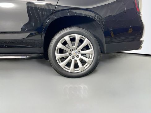 Used 2025 Chevrolet Tahoe Premier image 33