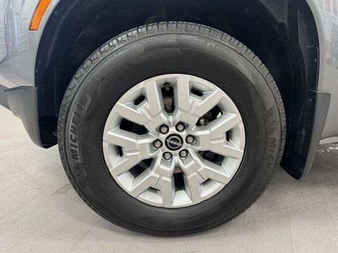 Used 2023 Nissan Frontier SV w/ SV Convenience Package AWD/4WD image 33