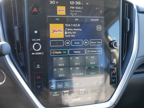 Used 2024 Subaru Crosstrek 2.0i Premium image 22