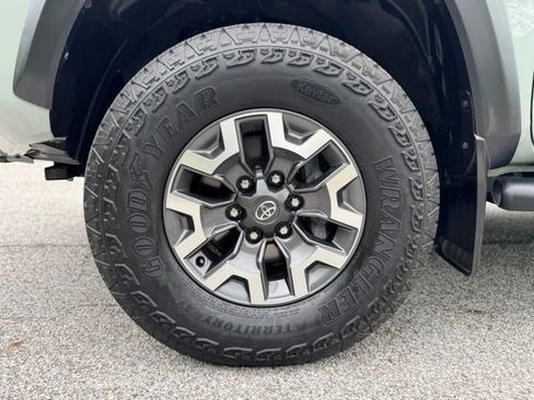 Used 2023 Toyota Tacoma TRD Off-Road AWD/4WD image 2