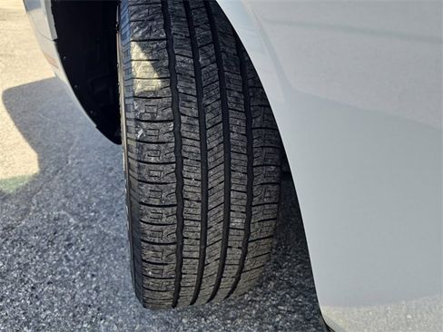 Certified 2019 Dodge Challenger SXT image 25